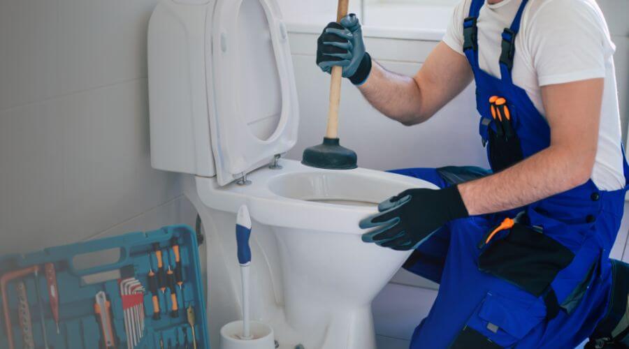 Professional emergency plumbing in La Crosse, IN